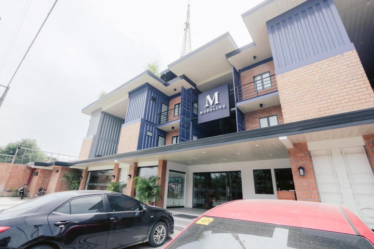 The Madeline Boutique Hotel & Suites Davao City Esterno foto