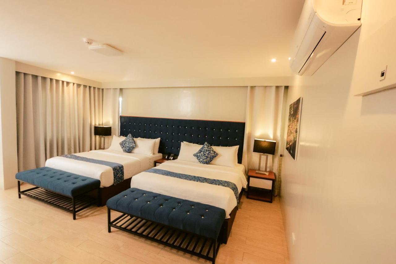 The Madeline Boutique Hotel & Suites Davao City Esterno foto
